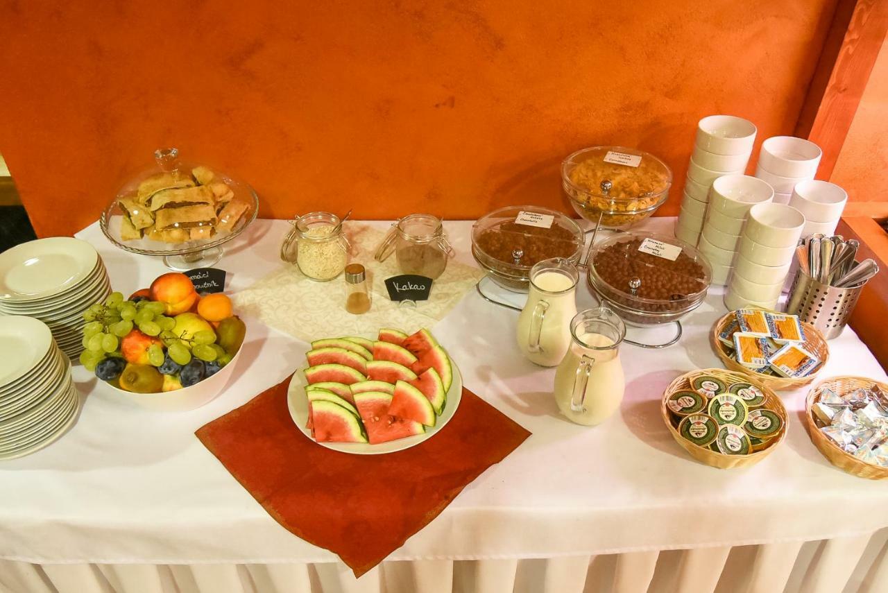 Wellness Hotel Luzan Rumburk Luaran gambar